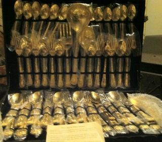 63 pcs Wm Rogers Enchanted Rose Gold Plate Flatware new in box 12