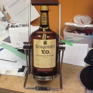  Seagrams VO Whiskey Bottle Liquor Holder Server Barware Collectable