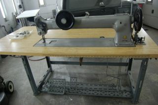 Singer 144W305 30 Long Arm Sewing Machine Professional Industrial