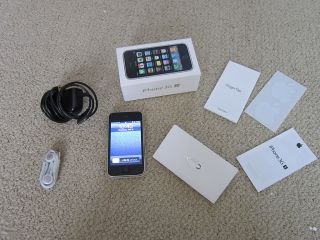 Unlocked Apple iPhone 3GS 16GB White Works Great