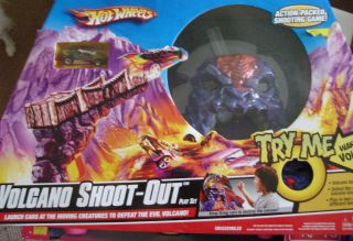 New Fisher Price Mattel Hot Wheels Volcano Shoot Out New