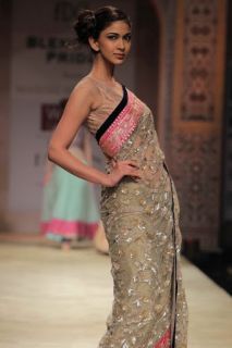 Manish Malhotra Wills Life Style Fashion Week Replica Designer Saree