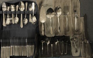 Lunt Treasure Sterling Silver William Mary Pattern Flatware Set