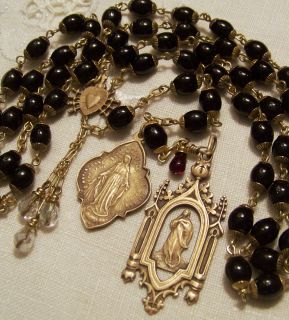 Vintage Rosary Mary Magdalene in The Garden Miracoulas Medal Black