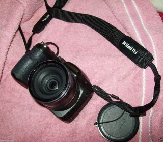 Fujifilm FinePix S2800HD 14 0 MP Digital Camera Black