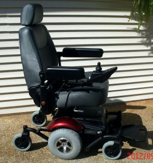 Merits P326A Mid Wheel Drive Power Wheelchair