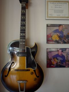 1955 Gibson ES 175 Owned by Mike Ness Social D