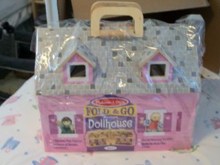 Melissa Doug Fold and Go Mini Dollhouse New