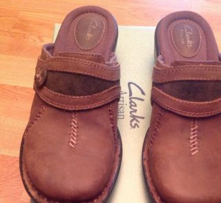 NIB Womens Clarks Artisan Mill River Brown Lea Clogs Shoes 62388 9M