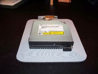 Dell PowerEdge 2800 CDROM DRIVE with TRAY