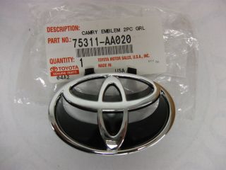 75311 AA020 1997   2001 Toyota Camry Front Grille Emblem Chrome