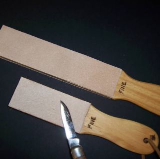 Two leather strops (1pocket & 1compact) sharpen knives