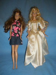 Singing Barbie dolls Princess Anneliese Pauper Erika Mattel China 1999