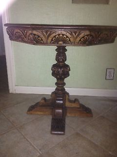 Early 1900s Jamestown FEUDAL OAK ornate octagon lamp/side table