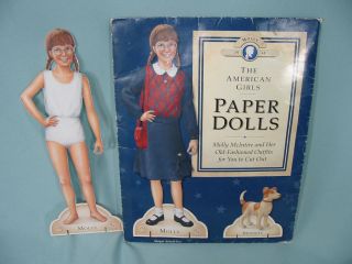 The American Girls paper Dolls 1944 Molly McIntire and outfits EUC