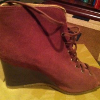 New Ugg Boots In Size 9 Wedge Heel Bootie Pink Suede Elyse Peep Toe