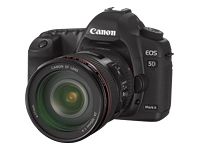 5D Mark II Camera + EF 24 105mm IS + EF 75 300mm Lens /2UV/8GB/2 Batt