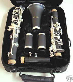 PROFESSIONAL CLARINET Bb with soft case and accessories