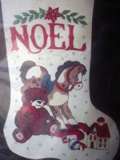 ANTIQUE NOEL Bucilla Christmas Crewel Stitchery Embroidery Stocking