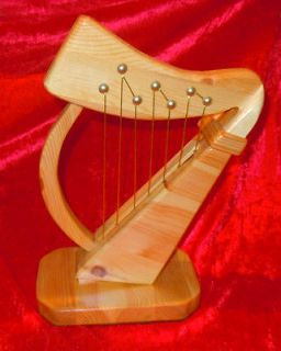 Beautiful Handmade Irish Harp   Donegal Celtic Craft   Ornament