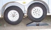 Trailer Helper Flat Tire Assist Tandem Axle Trailers Steel Medium Duty