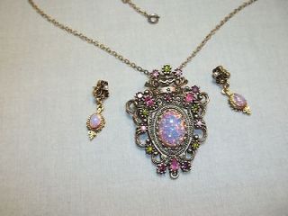 vintage COVENTRY BOOK piece   faux OPAL NECKLACE/ERS