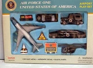 DARON AIR FORCE ONE AIRPORT DIECAST PLAY SET RT5731AA