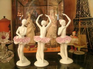 Porcelain Glass Tupton Ware Ballerina W Dresden Lace Figurine Lady