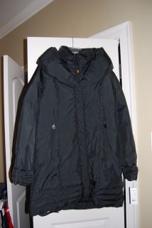 Tahari quilted Gretchen pillow collar down coat SZ XL Black NWT $