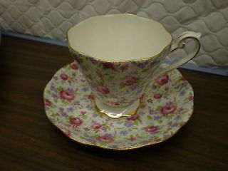 Royal Standard Cup & Saucer Pat 1076 Chintz Pink Roses w/Lavender