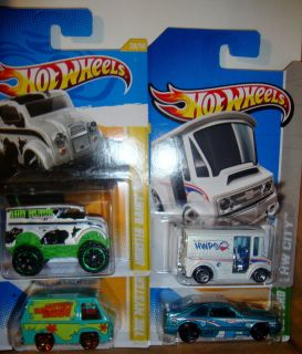 HOT WHEELS 2013 BREAD BOX 2012 HUNT FORD MUSTANG SCOOBY DOO MONSTER