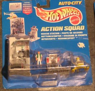 Hot Wheels Action Squad Rescue Station 1995 Mint