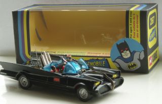 Batman Corgi 267 Vintage Batmobile 1970s Whizzwheels
