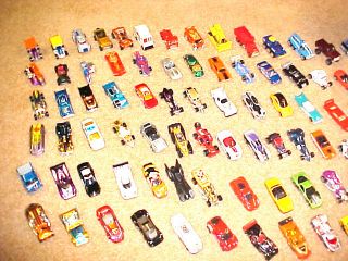Mint Lot of 146 Hot Wheels with 2 Carrying Cases