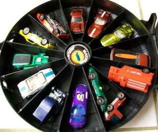 Hot Wheels Redlines 12 Car Lot Collection Buttons and Original Case