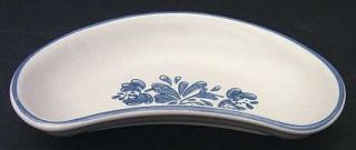 Pfaltzgraff Yorktowne (Usa) Crescent Salad Plate, Fine China Dinnerware   Blue F