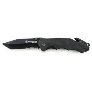 Smith and Wesson Border Guard Tactical Tanto Folder Combo Edge Knife (BlackClosed length: 5.8 inchesBlade length: 4.3 inchesWeight: 9.2 ouncesModel: SWBG6TSBefore purchasing this product, please familiarize yourself with the appropriate state and local re